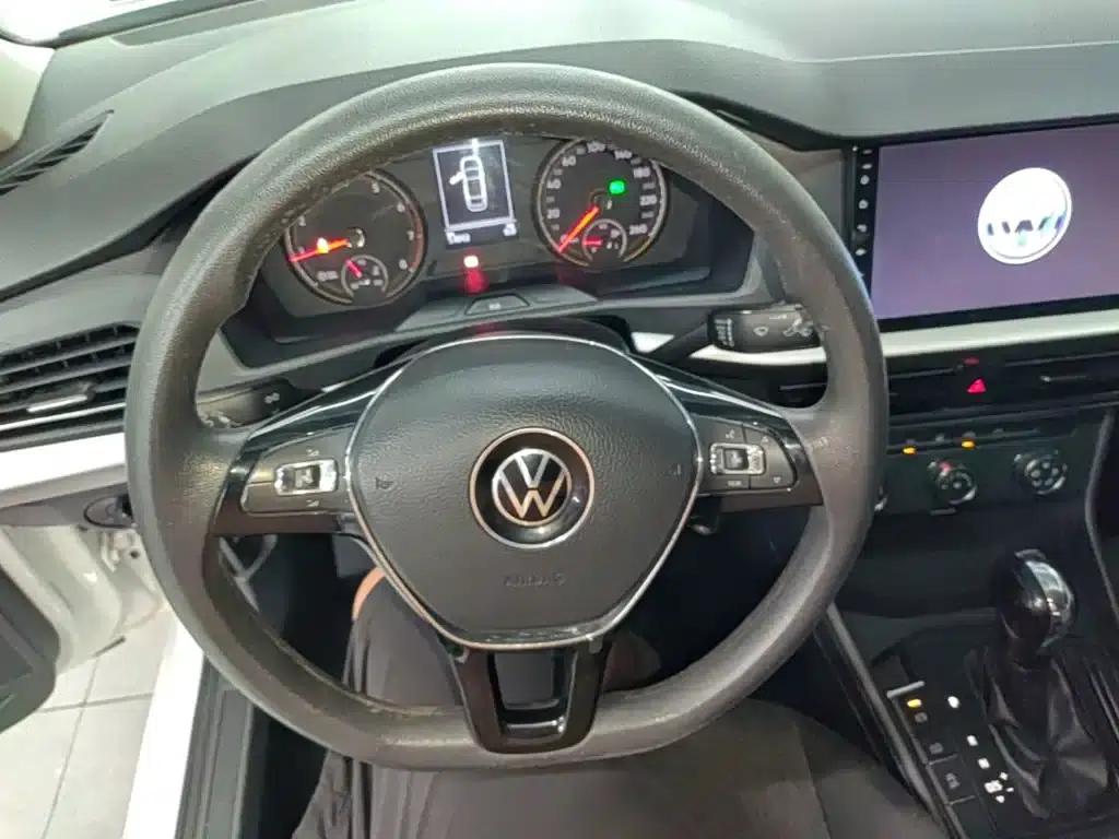 2021 Volkswagen Lavida 1.5L Automatic Fashion Edition — миниатюра 11