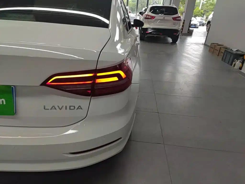 2021 Volkswagen Lavida 1.5L Automatic Fashion Edition — миниатюра 8