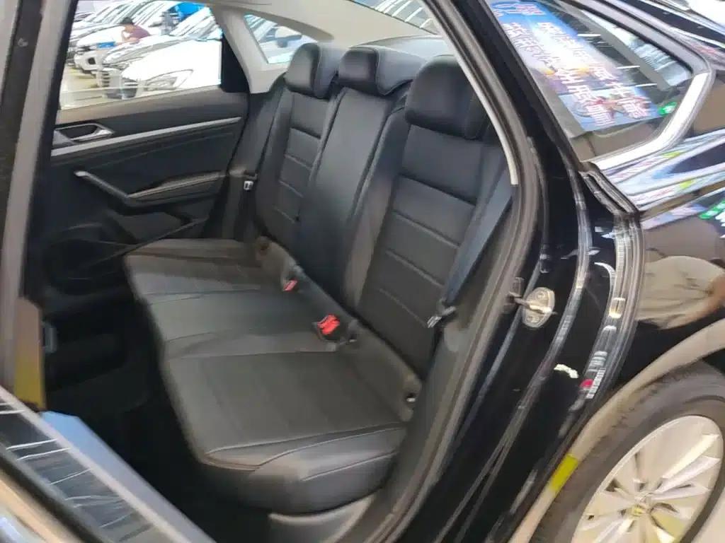 2019 Volkswagen Lavida 1.5L Automatic Comfort Edition (China VI Emission Standard) — миниатюра 17