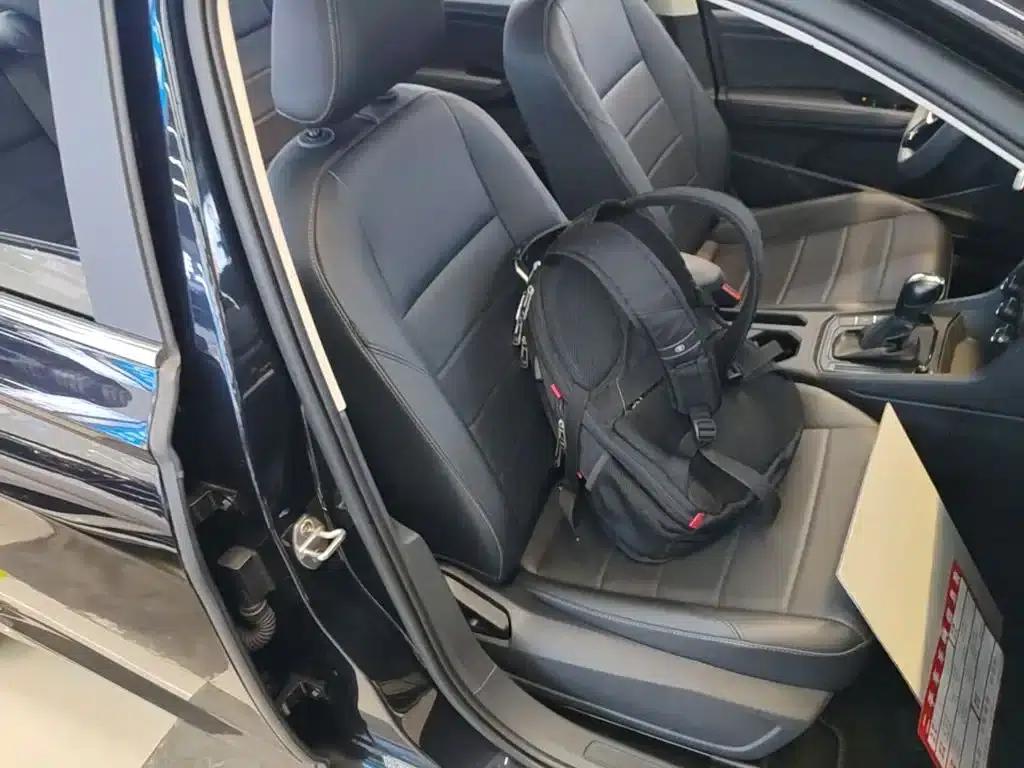 2019 Volkswagen Lavida 1.5L Automatic Comfort Edition (China VI Emission Standard) — миниатюра 25