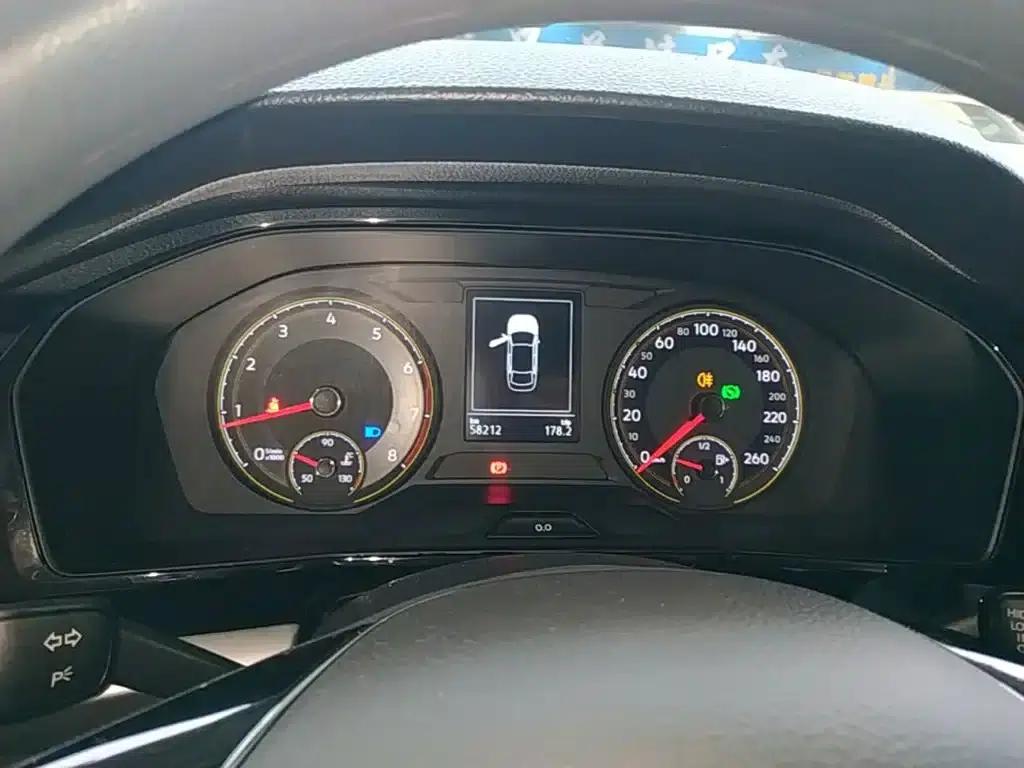 2019 Volkswagen Lavida 1.5L Automatic Comfort Edition (China VI Emission Standard) — миниатюра 12