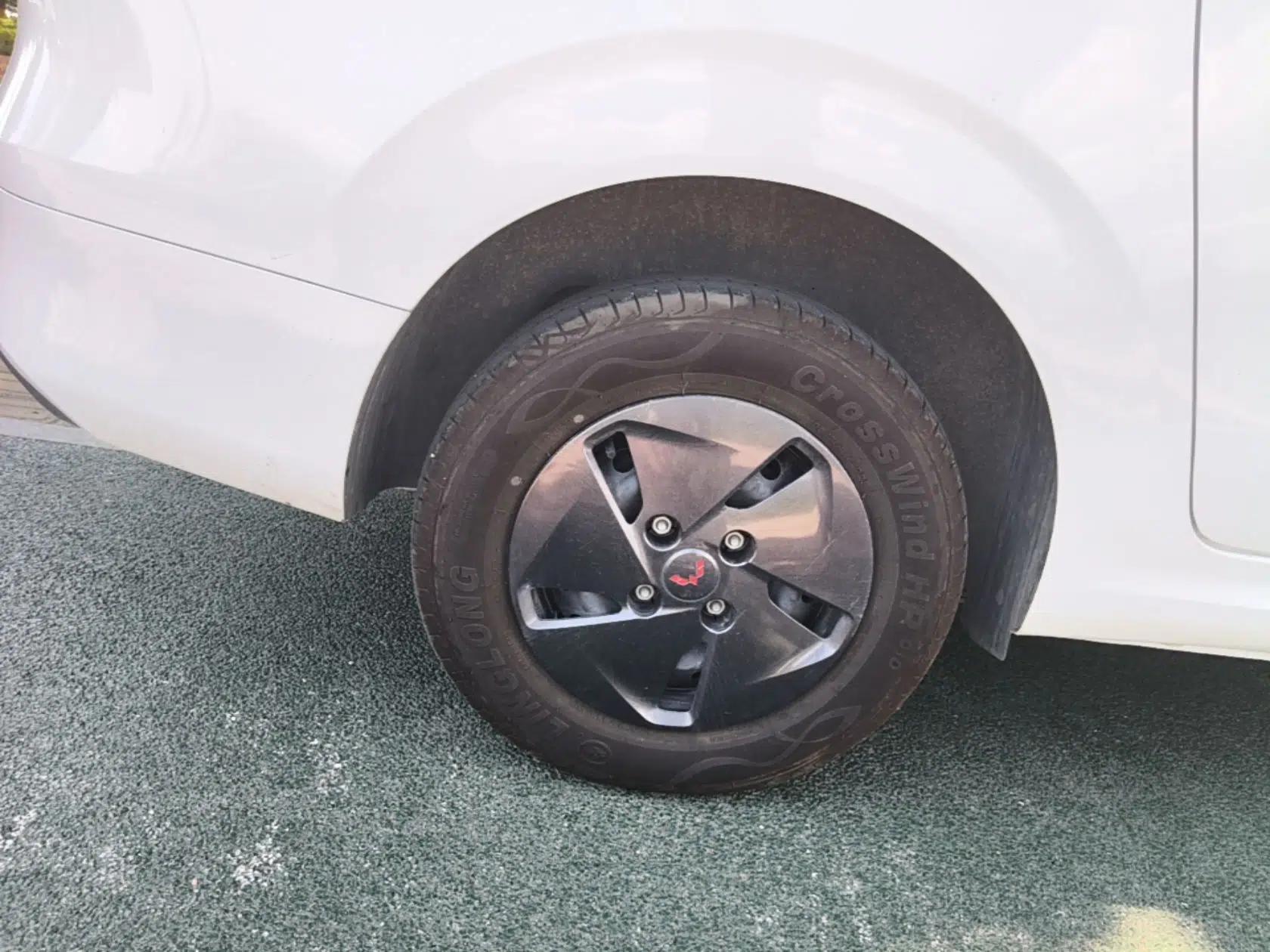 Wuling Hongguang New Energy 2025 Extended-Range Hybrid 50KM Comfort Version — миниатюра 11