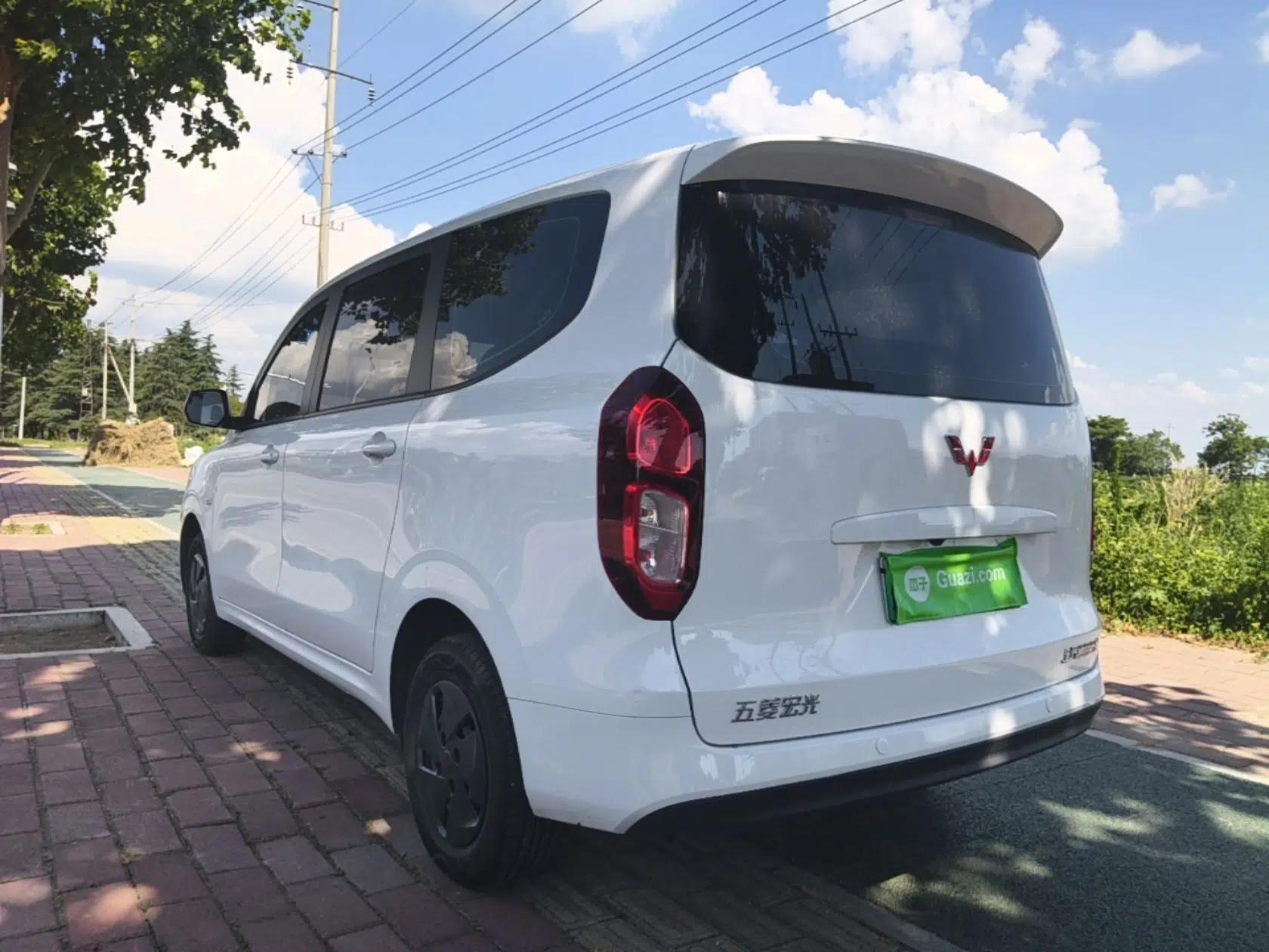 Wuling Hongguang New Energy 2025 Extended-Range Hybrid 50KM Comfort Version — миниатюра 4