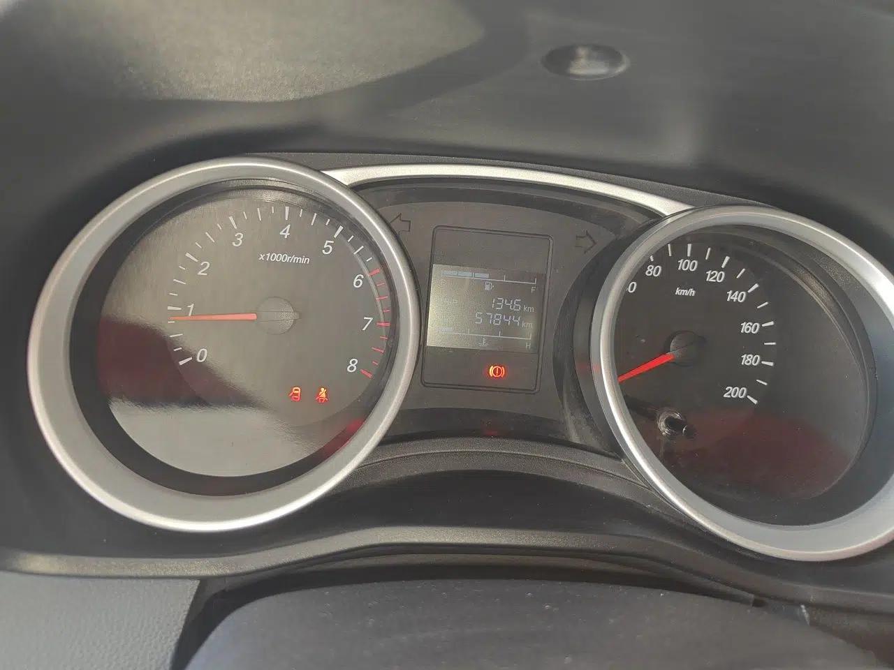 Wuling Hongguang S3 2018 1.5L Manual Standard Version China V Standard — миниатюра 11