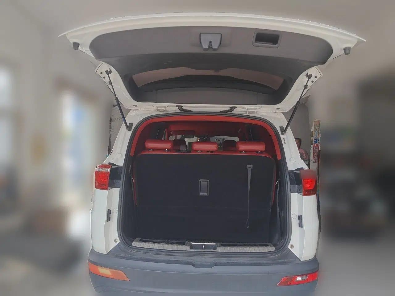Wuling Hongguang S3 2018 1.5L Manual Standard Version China V Standard — миниатюра 19