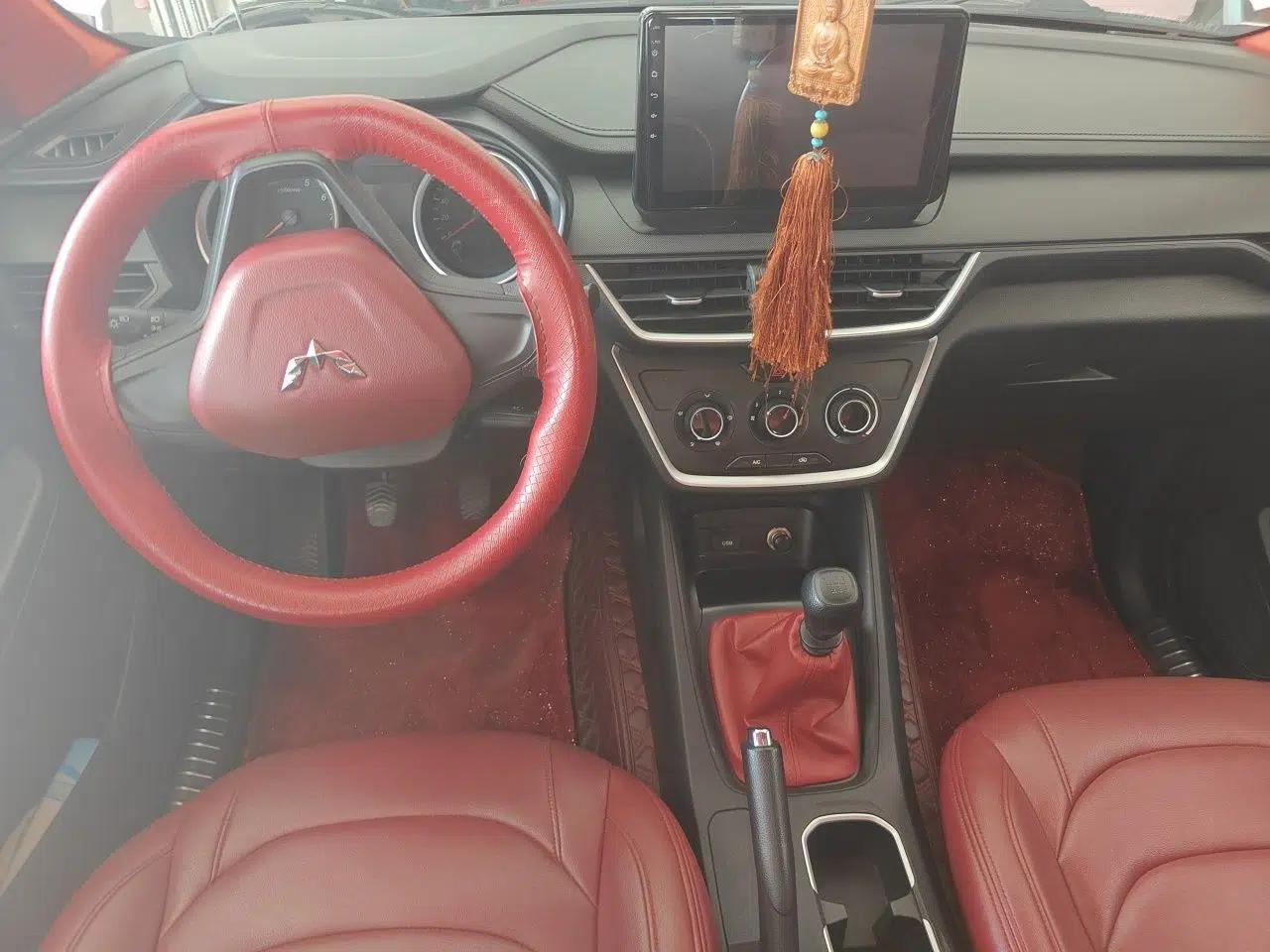 Wuling Hongguang S3 2018 1.5L Manual Standard Version China V Standard — миниатюра 9