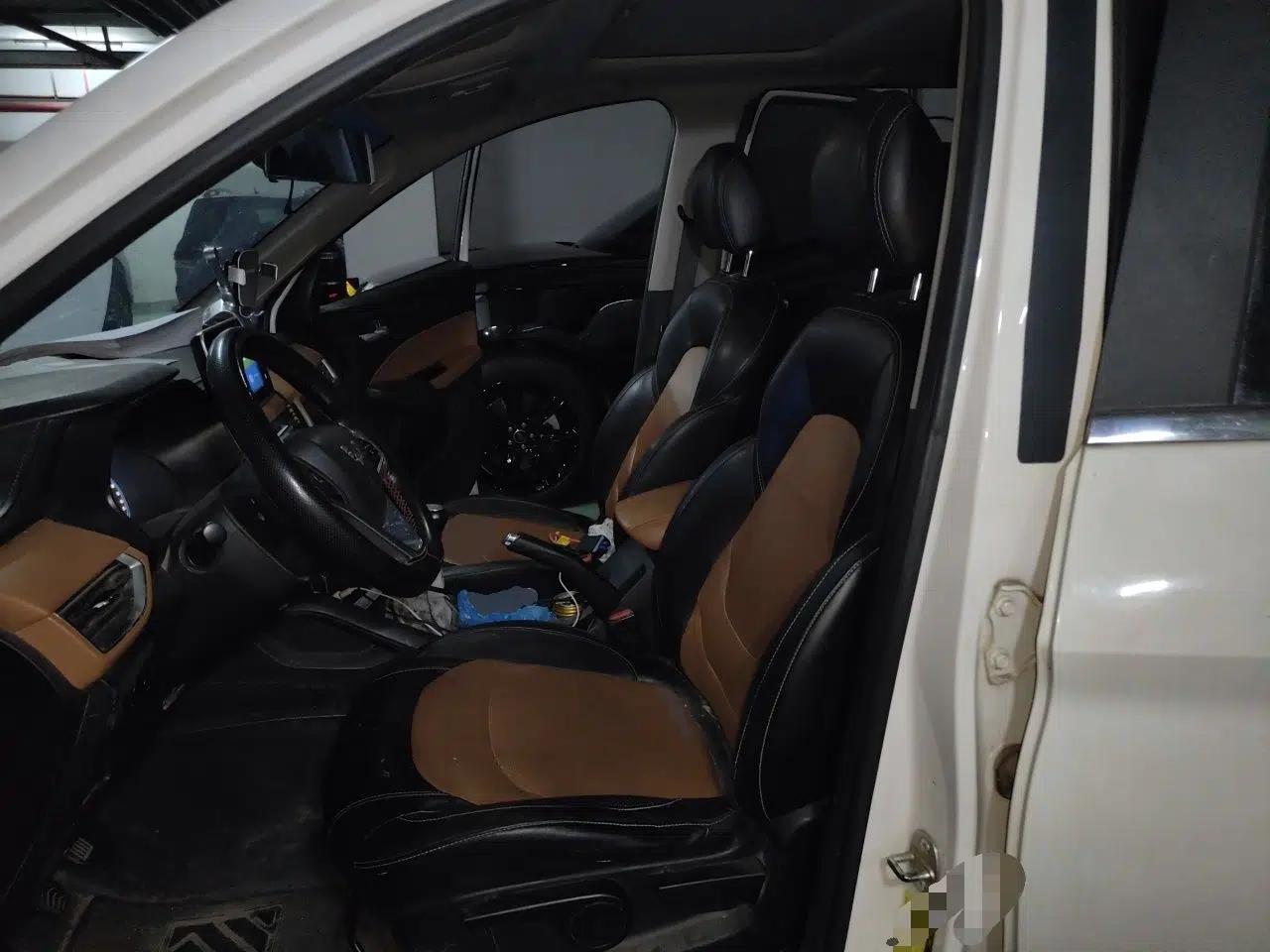 Wuling Hongguang S3 2018 1.5T Manual Luxury Model China V Standard — миниатюра 15