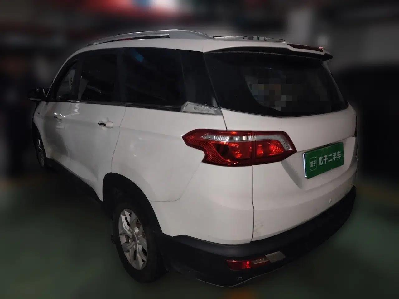 Wuling Hongguang S3 2018 1.5T Manual Luxury Model China V Standard — миниатюра 4