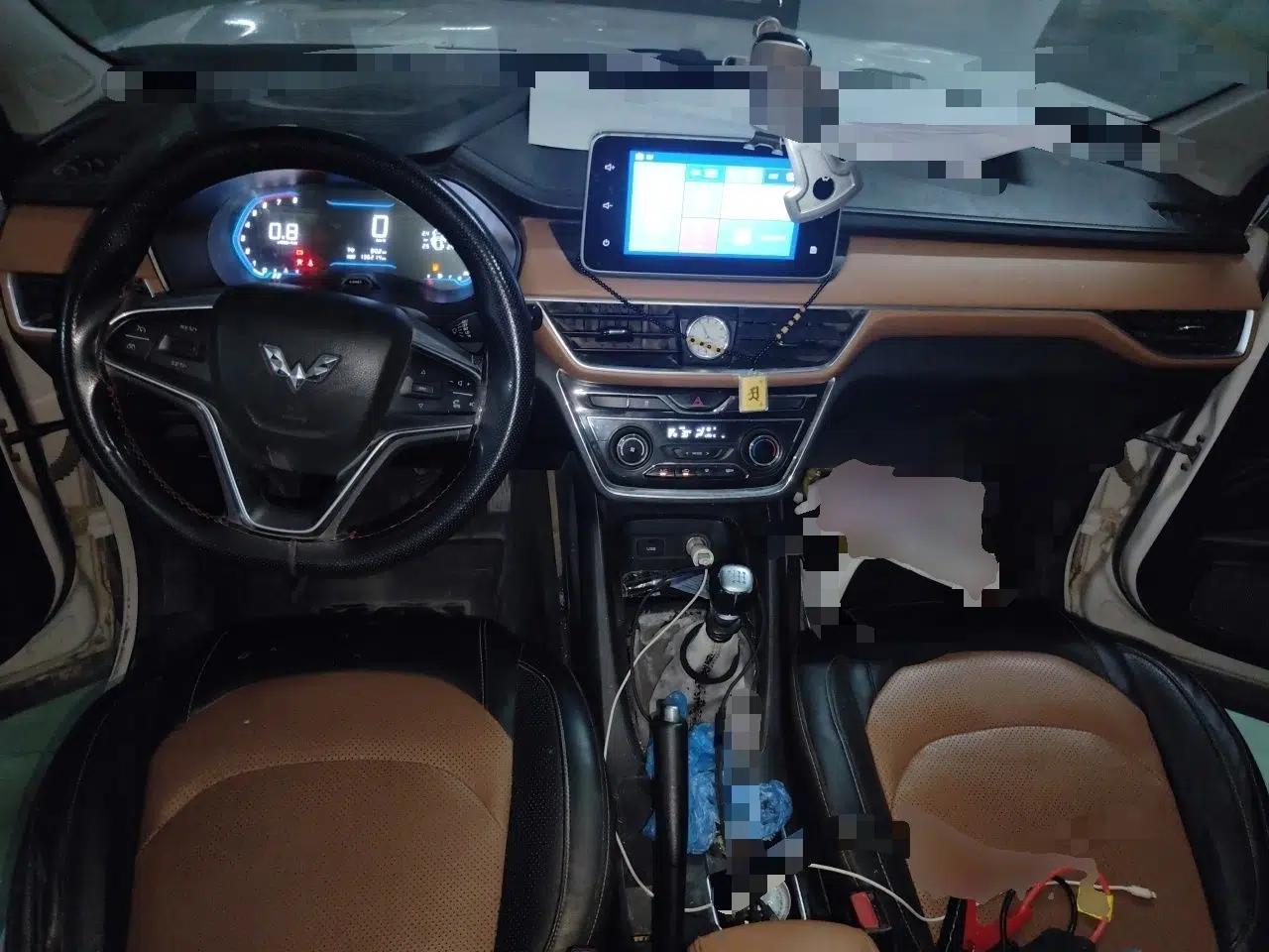 Wuling Hongguang S3 2018 1.5T Manual Luxury Model China V Standard — миниатюра 9