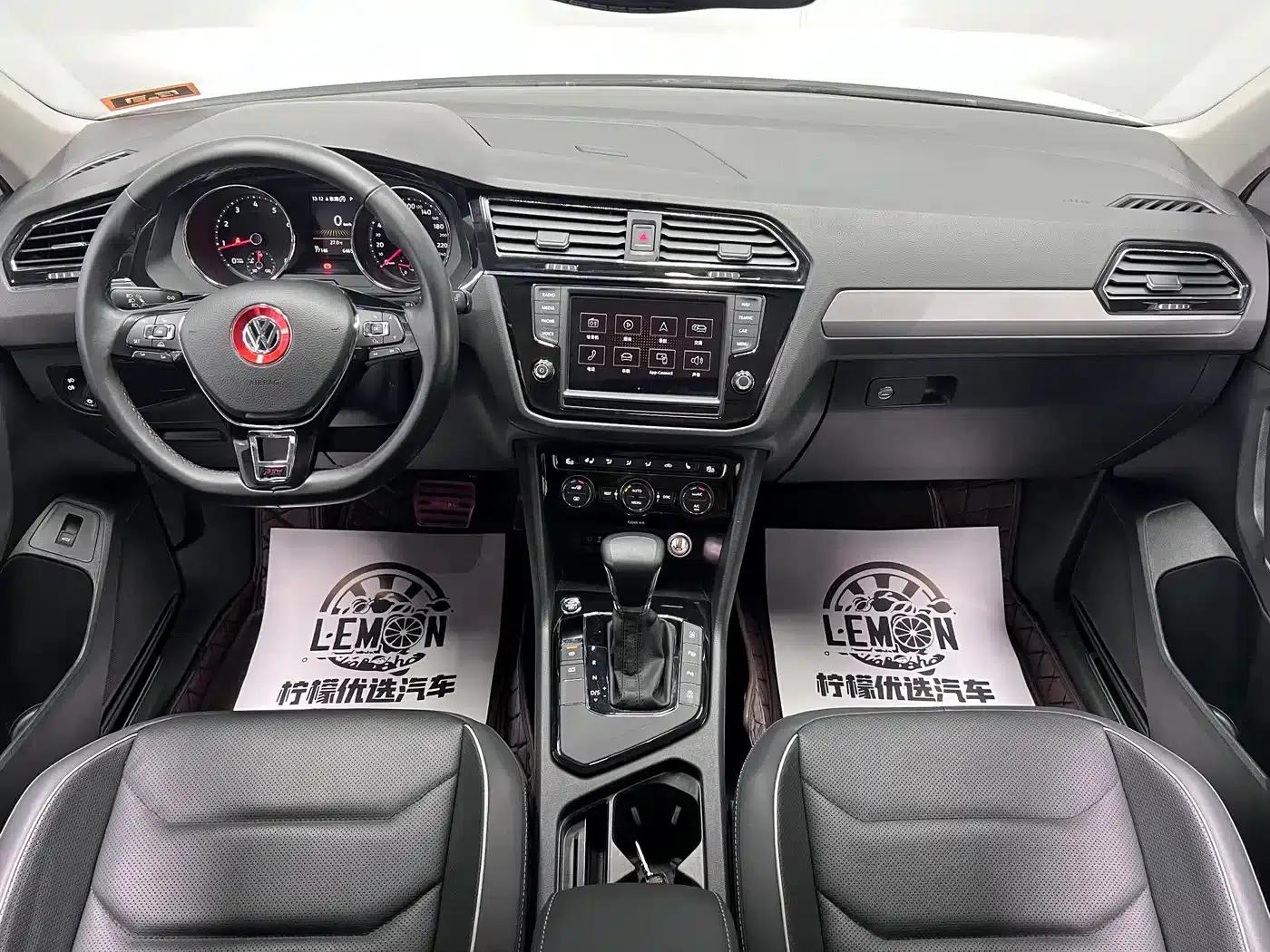 Tiguan L 2018 330TSI Automatic 2WD Flagship Edition — миниатюра 30