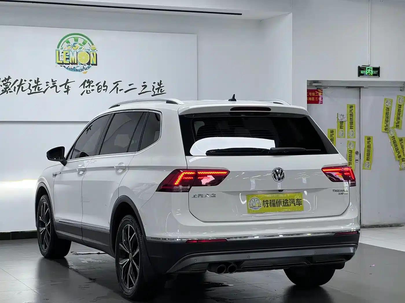 Tiguan L 2018 330TSI Automatic 2WD Flagship Edition — миниатюра 7