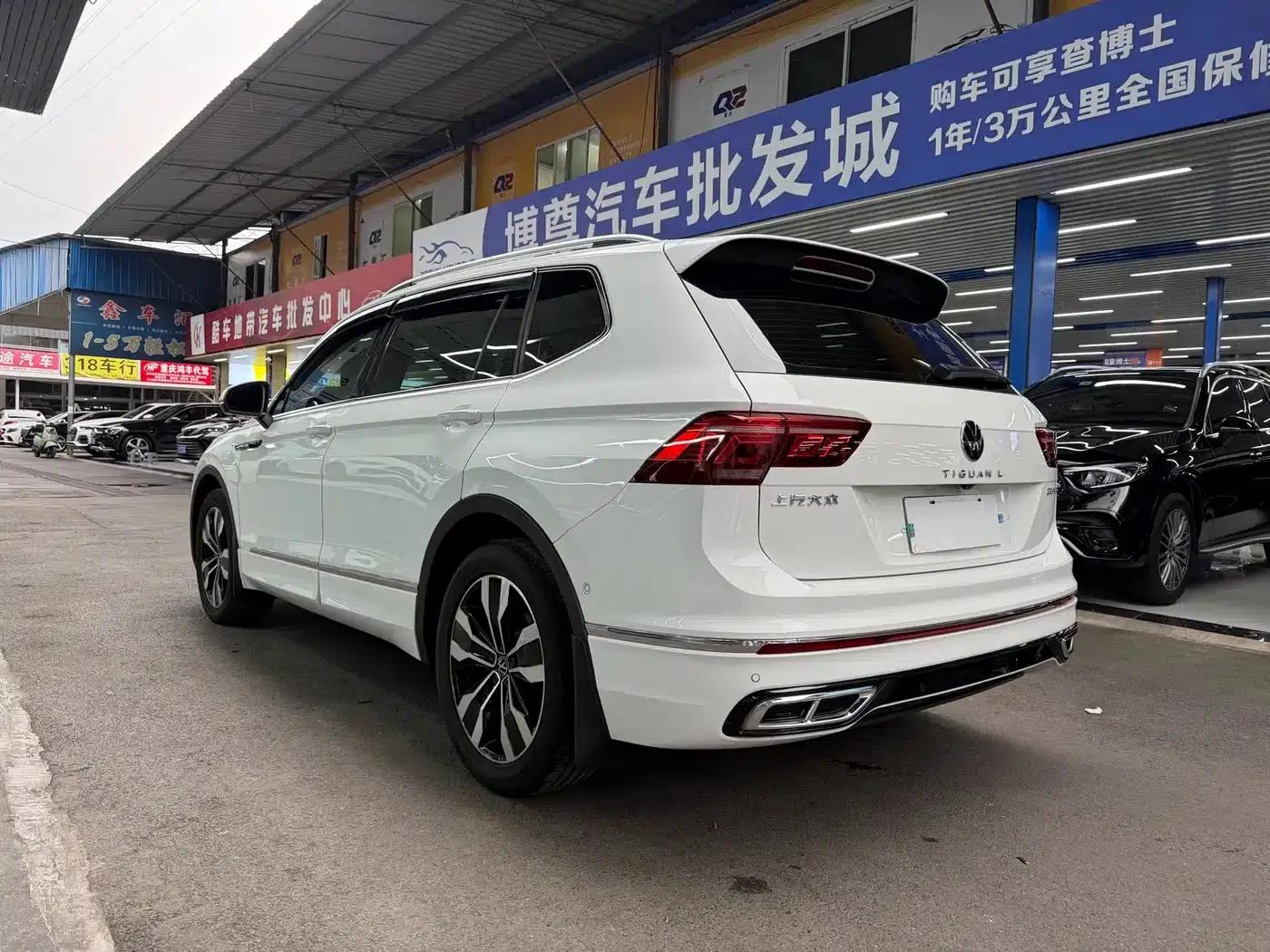 Tiguan L 2024 330TSI Automatic 2WD R-Line Premium Edition — миниатюра 22