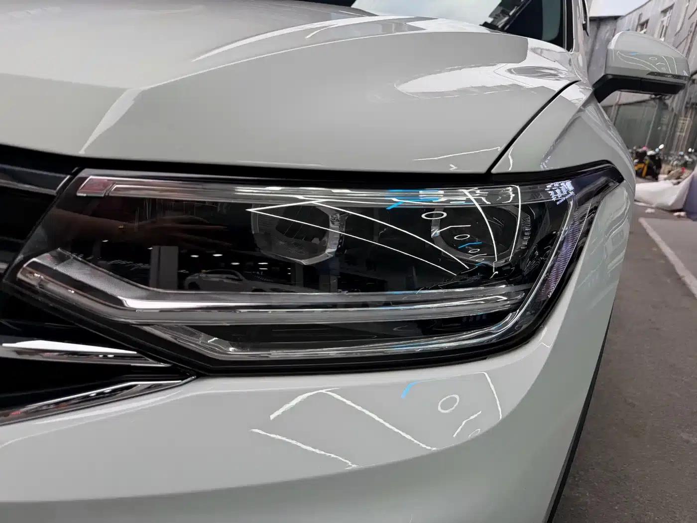 Tiguan L 2024 330TSI Automatic 2WD R-Line Premium Edition — миниатюра 4