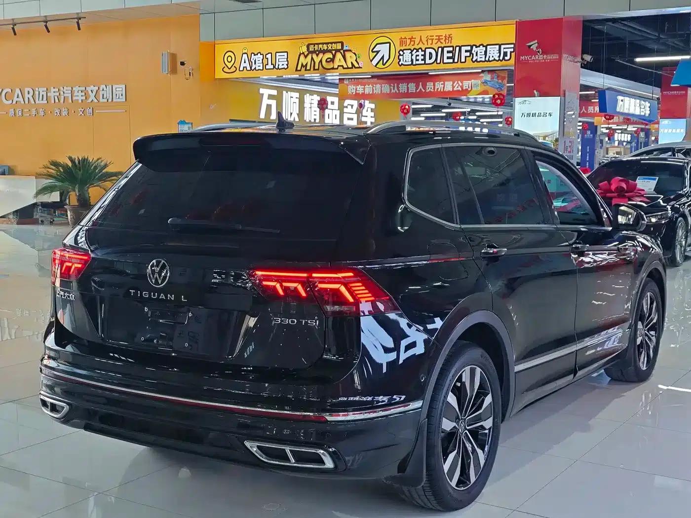 Tiguan L 2023 330TSI Automatic 2WD R-Line Premium Edition — миниатюра 17