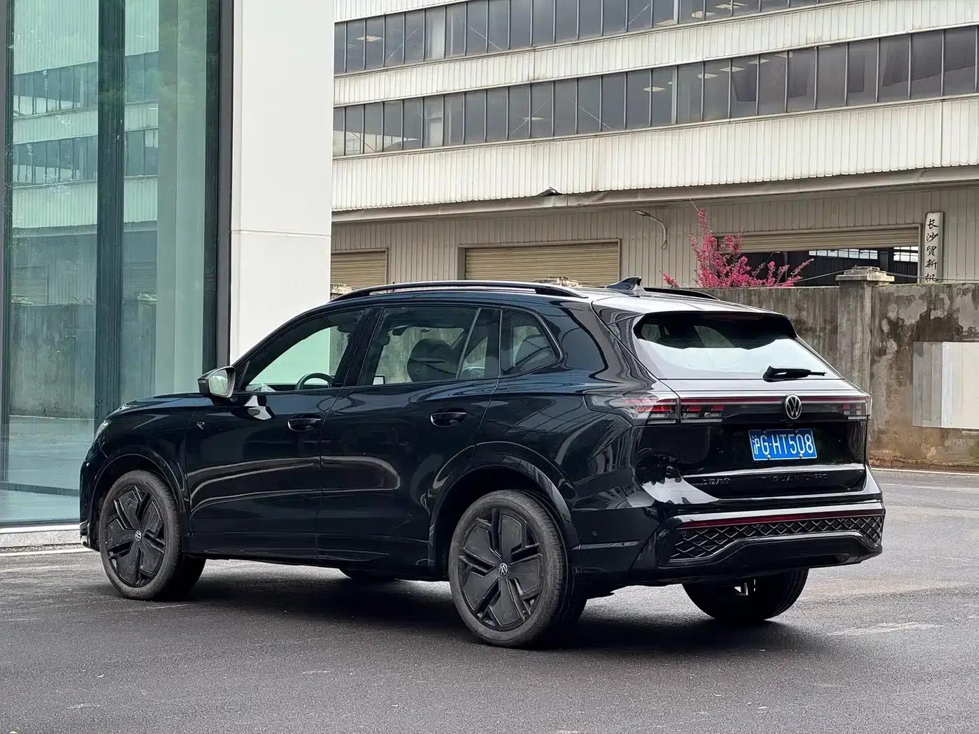 Tiguan L 2024 PRO 330TSI 2WD R-Line Supreme Edition — миниатюра 8