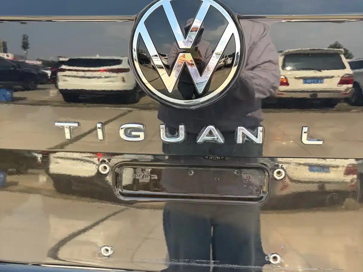Tiguan L 2024 330TSI Automatic 2WD R-Line Premium Edition — миниатюра 23