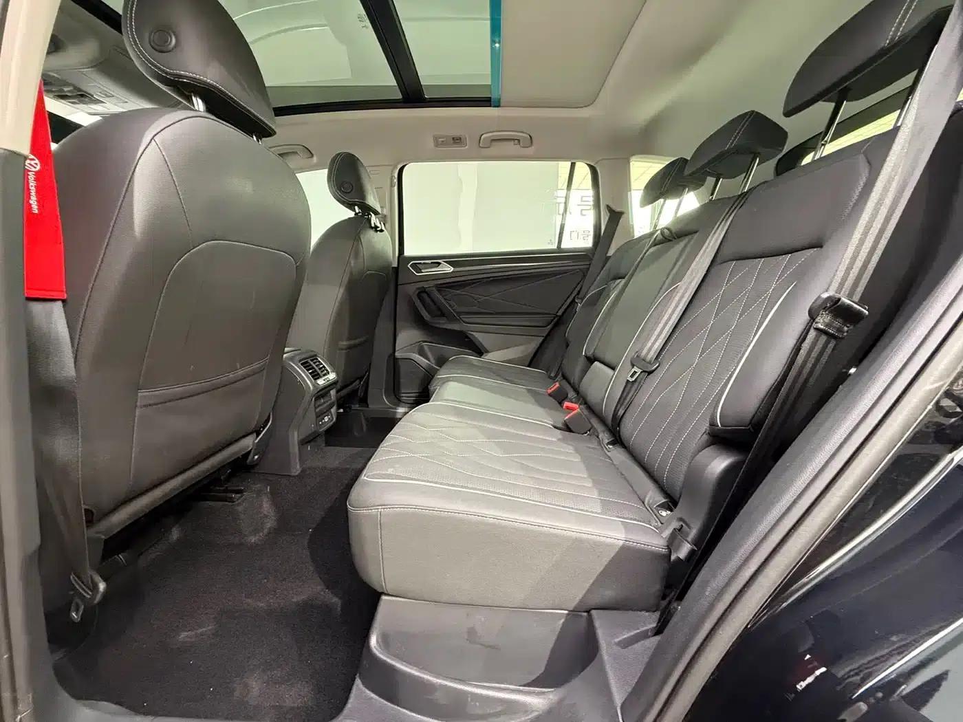 Tiguan L 2023 280TSI Automatic 2WD Trendy Limited Edition — миниатюра 8
