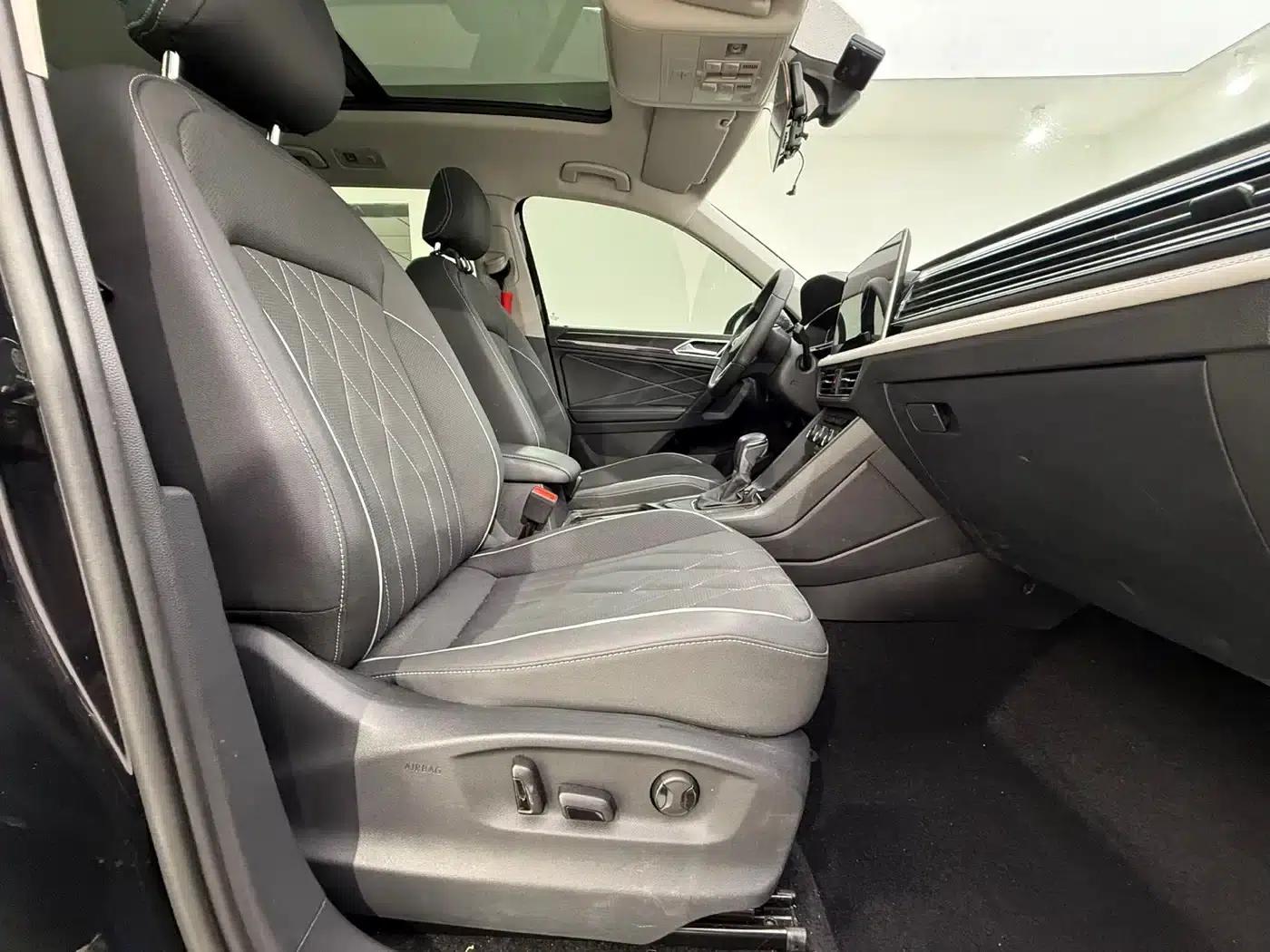 Tiguan L 2023 280TSI Automatic 2WD Trendy Limited Edition — миниатюра 9