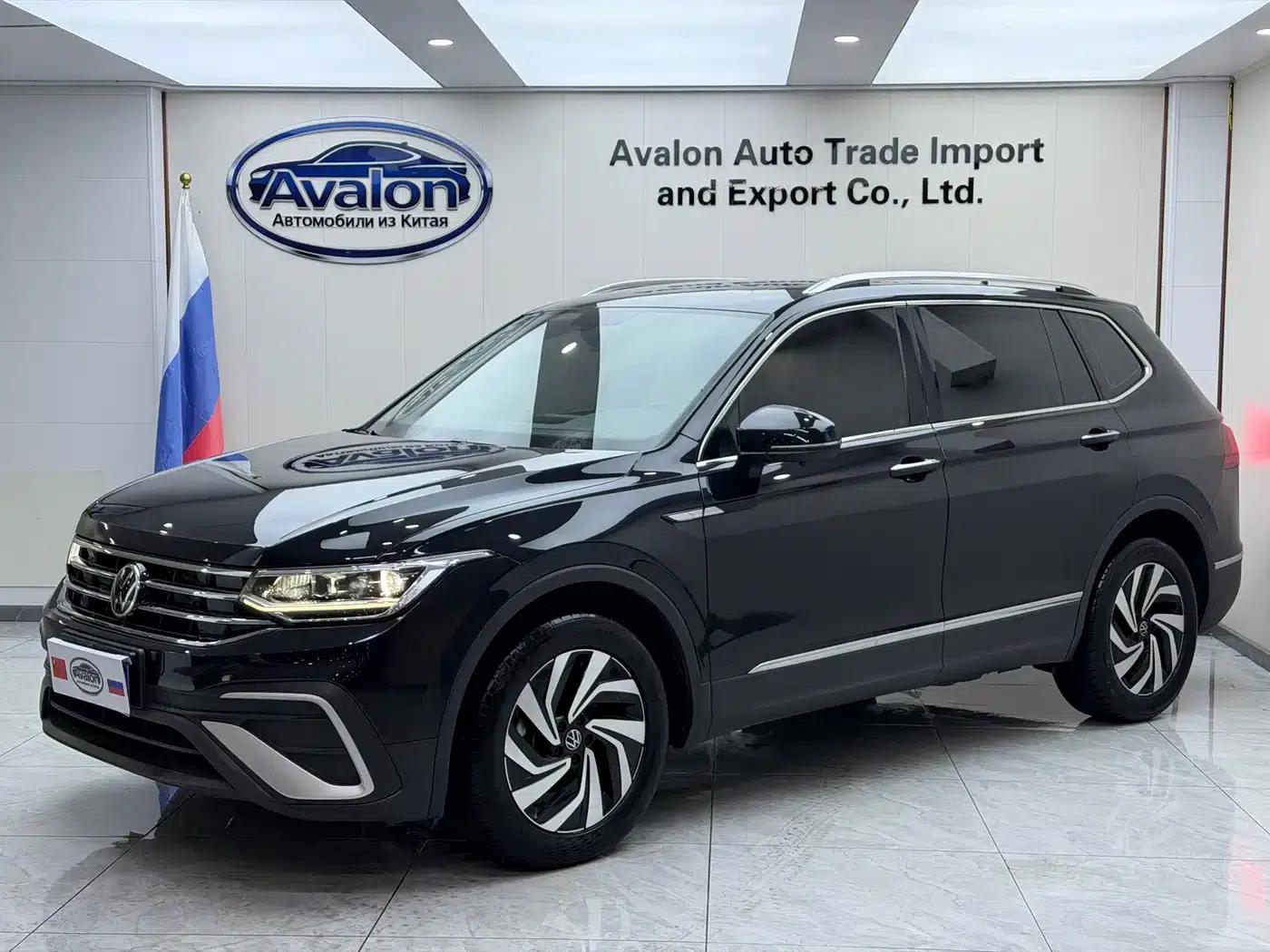 Tiguan L 2023 280TSI Automatic 2WD Trendy Limited Edition — миниатюра 1