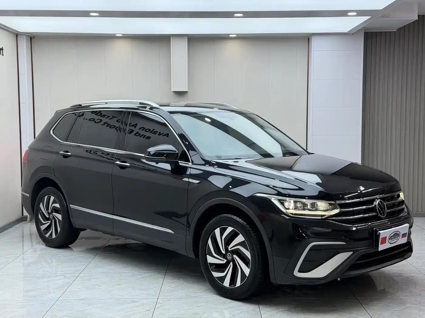 Tiguan L 2023 280TSI Automatic 2WD Trendy Limited Edition — миниатюра 3