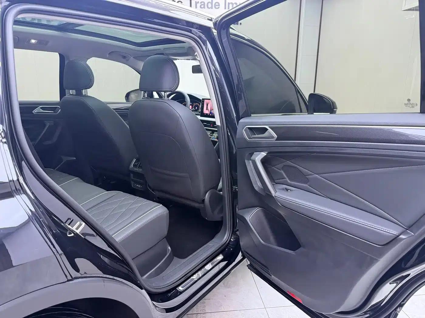 Tiguan L 2023 280TSI Automatic 2WD Trendy Limited Edition — миниатюра 21