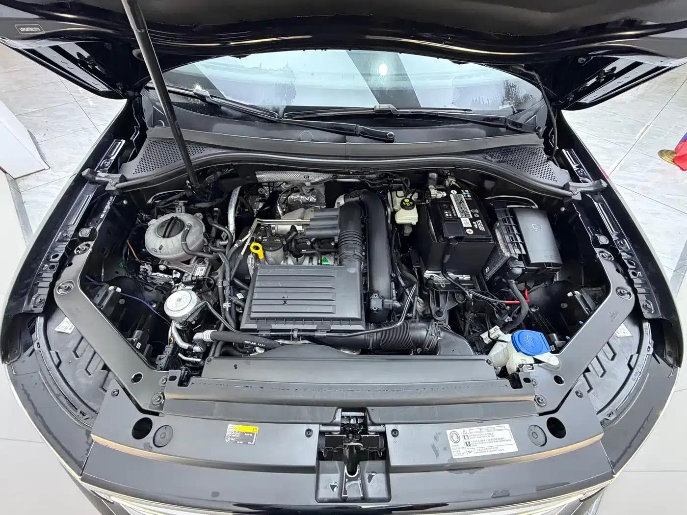 Tiguan L 2023 280TSI Automatic 2WD Trendy Limited Edition — миниатюра 24