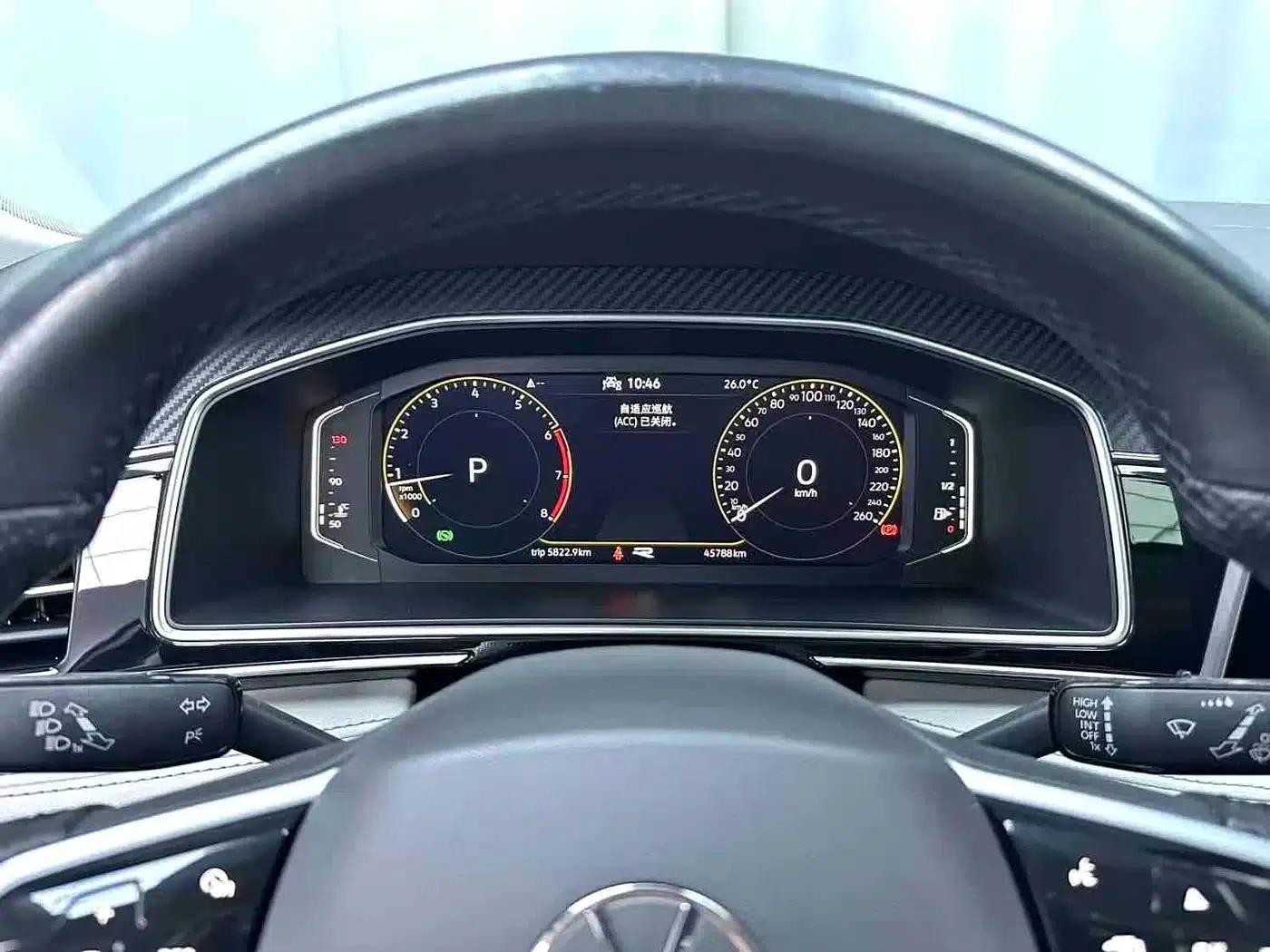 Tiguan L 2022 330TSI Automatic 2WD R-Line Premium Edition — миниатюра 9