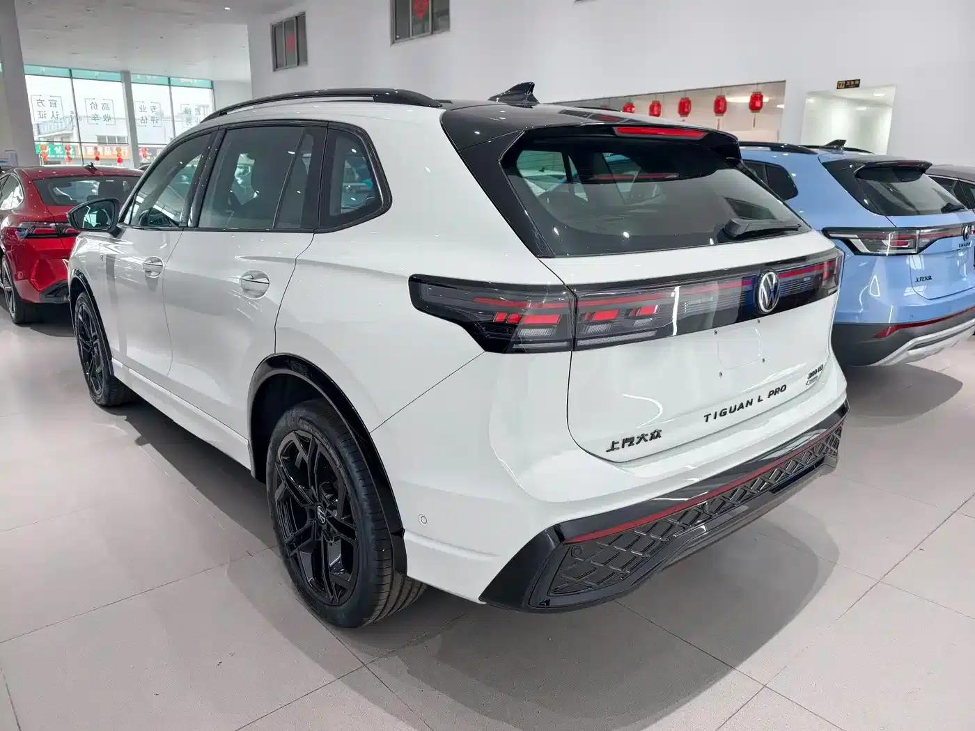 Tiguan L 2026 PRO 380TSI AWD R-Line Supreme Edition — миниатюра 16