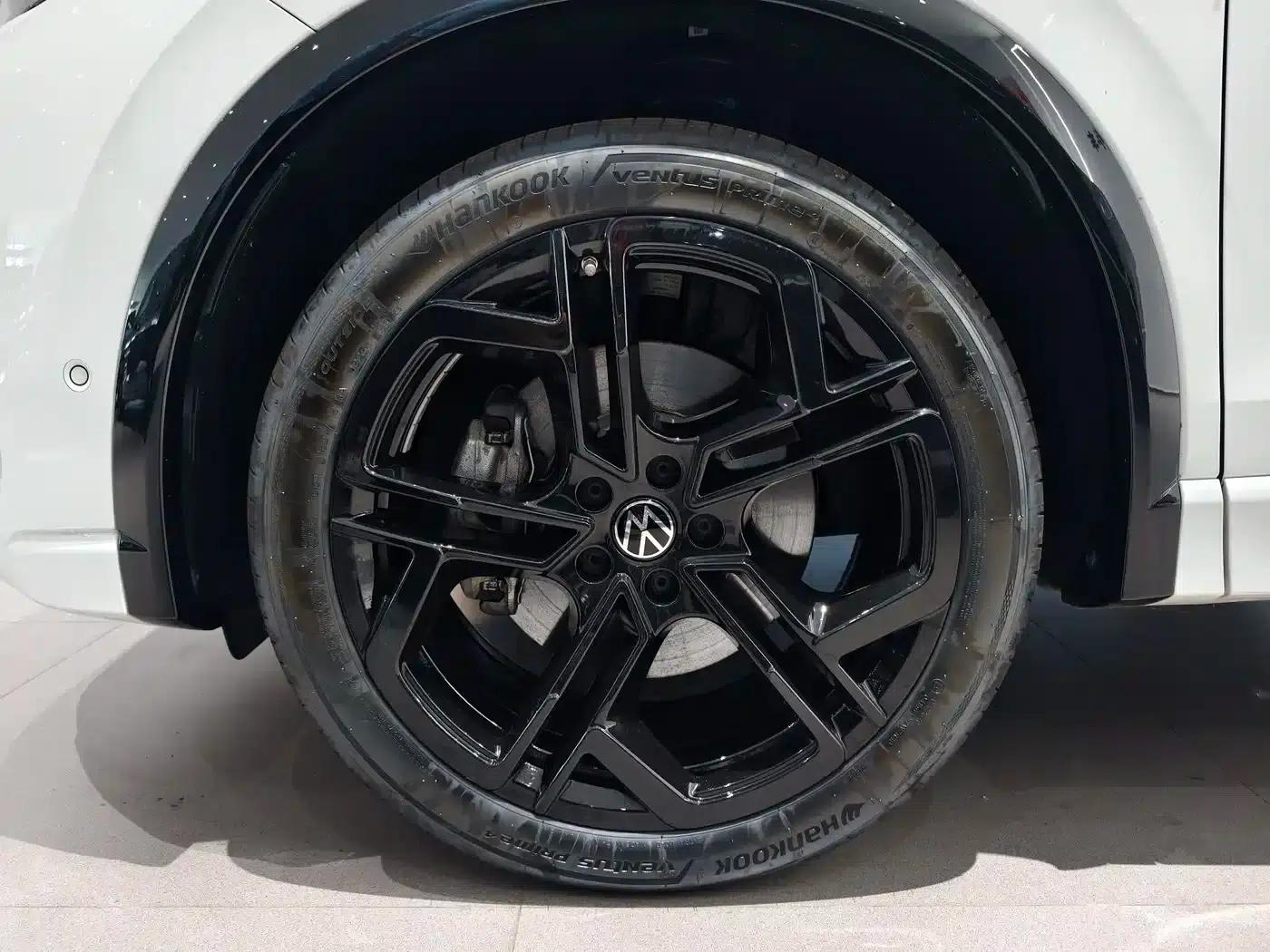 Tiguan L 2026 PRO 380TSI AWD R-Line Supreme Edition — миниатюра 19