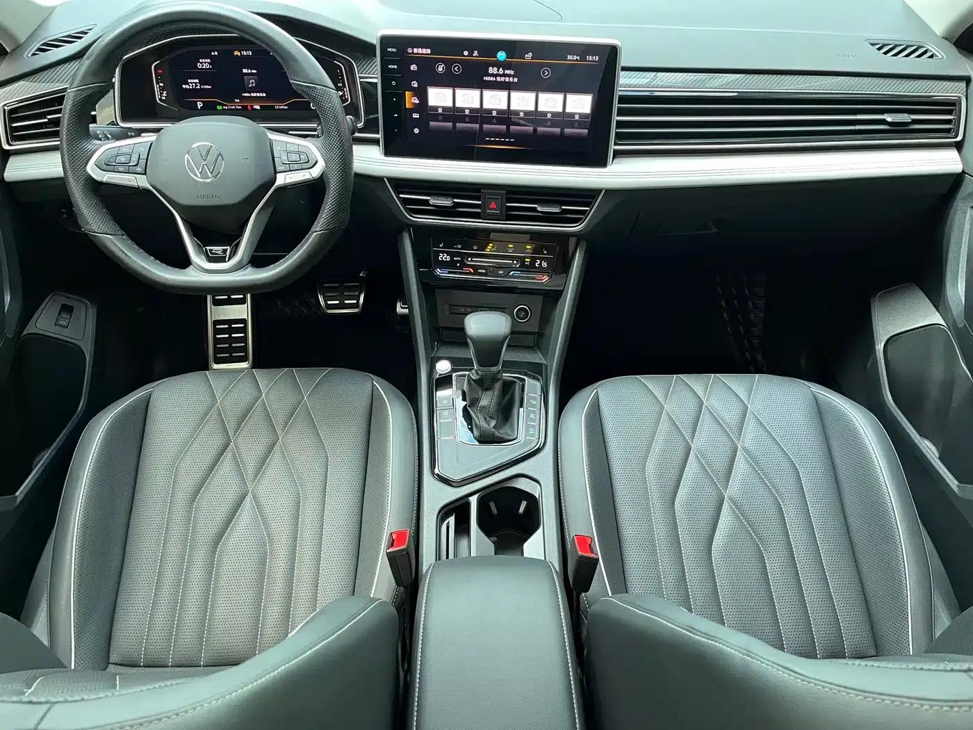 Tiguan L 2024 330TSI Automatic 2WD R-Line Premium Edition — миниатюра 7