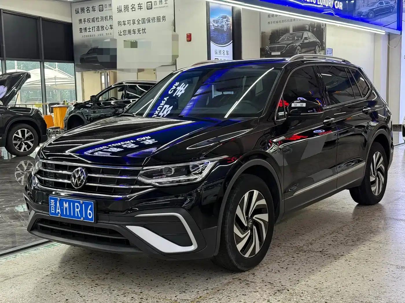 Tiguan L 2023 280TSI Automatic 2WD Trendy Limited Edition — миниатюра 1
