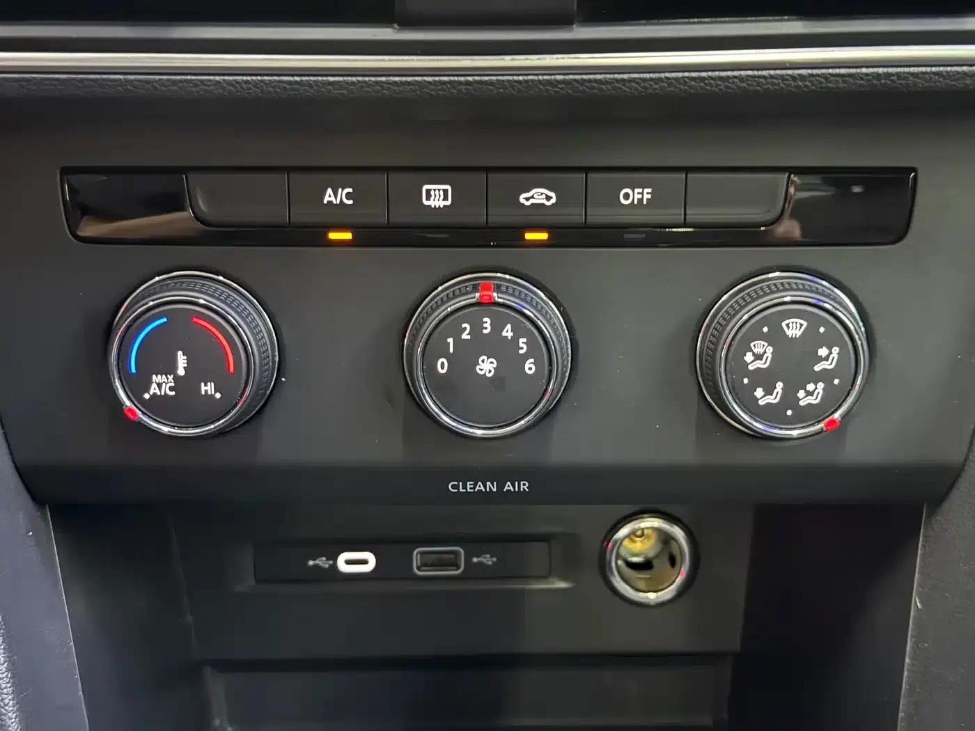 Tiguan L 2023 280TSI Automatic 2WD Trendy Limited Edition — миниатюра 16