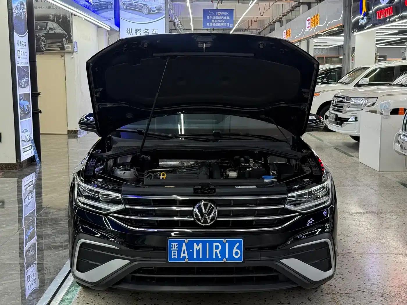 Tiguan L 2023 280TSI Automatic 2WD Trendy Limited Edition — миниатюра 4
