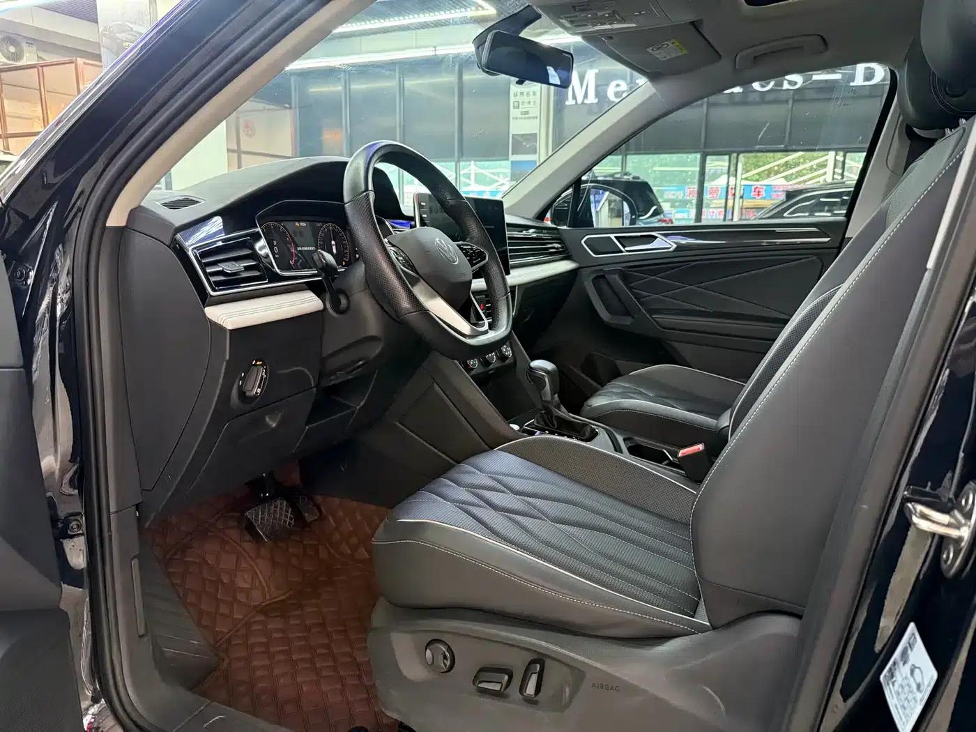 Tiguan L 2023 280TSI Automatic 2WD Trendy Limited Edition — миниатюра 6