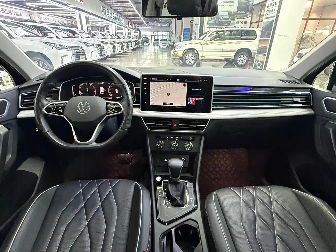 Tiguan L 2023 280TSI Automatic 2WD Trendy Limited Edition — миниатюра 10
