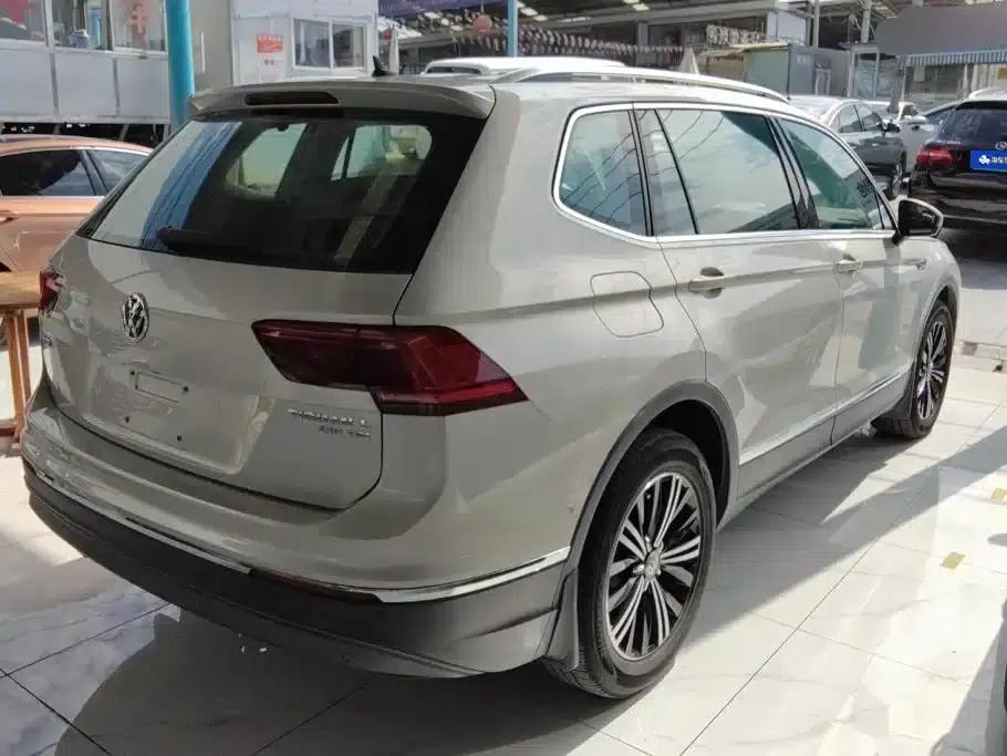 Tiguan L 2017 330TSI Automatic 2WD Flagship Edition — миниатюра 3