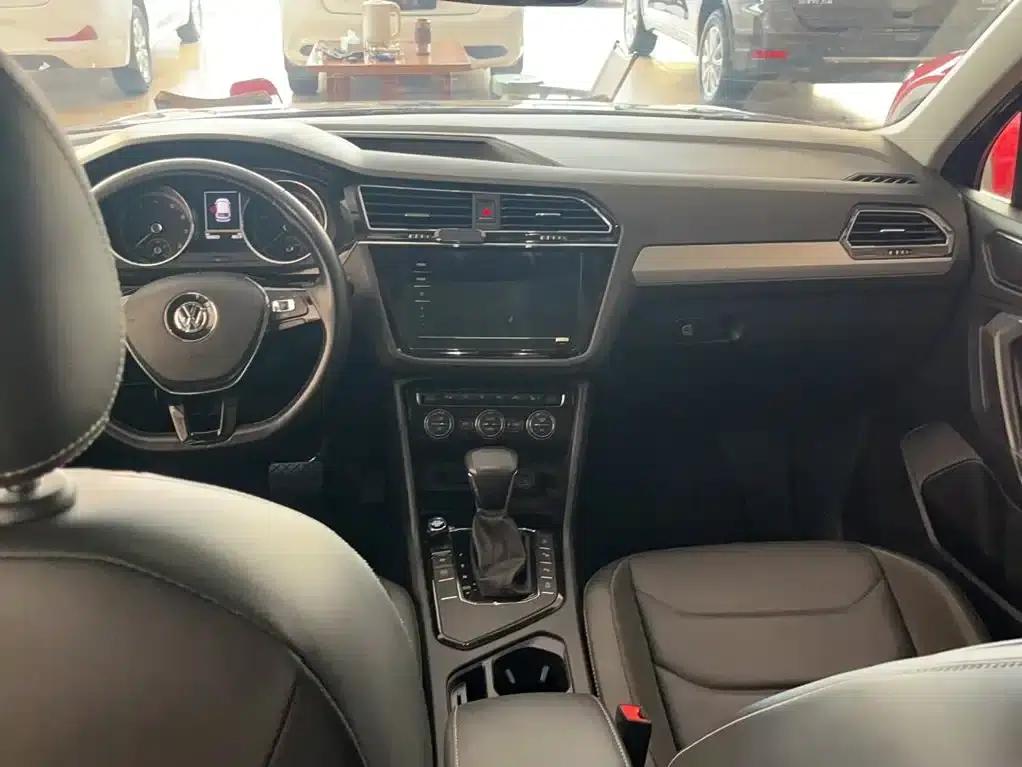 Tiguan L 2019 Facelift 330TSI Automatic 2WD Smart Luxury Edition (China VI Emission Standard) — миниатюра 10