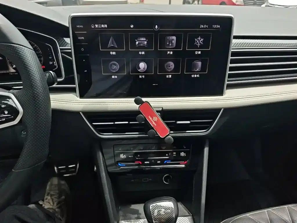 Tiguan L 2022 330TSI Automatic 2WD R-Line Premium Edition — миниатюра 13