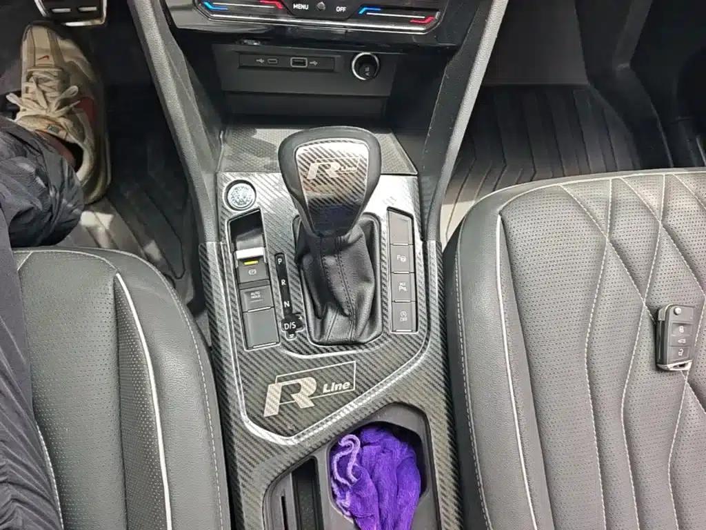 Tiguan L 2022 330TSI Automatic 2WD R-Line Premium Edition — миниатюра 14