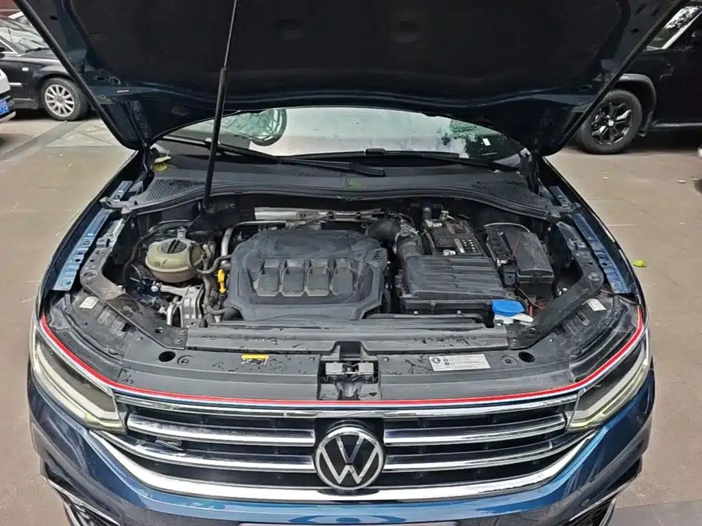 Tiguan L 2022 330TSI Automatic 2WD R-Line Premium Edition — миниатюра 20