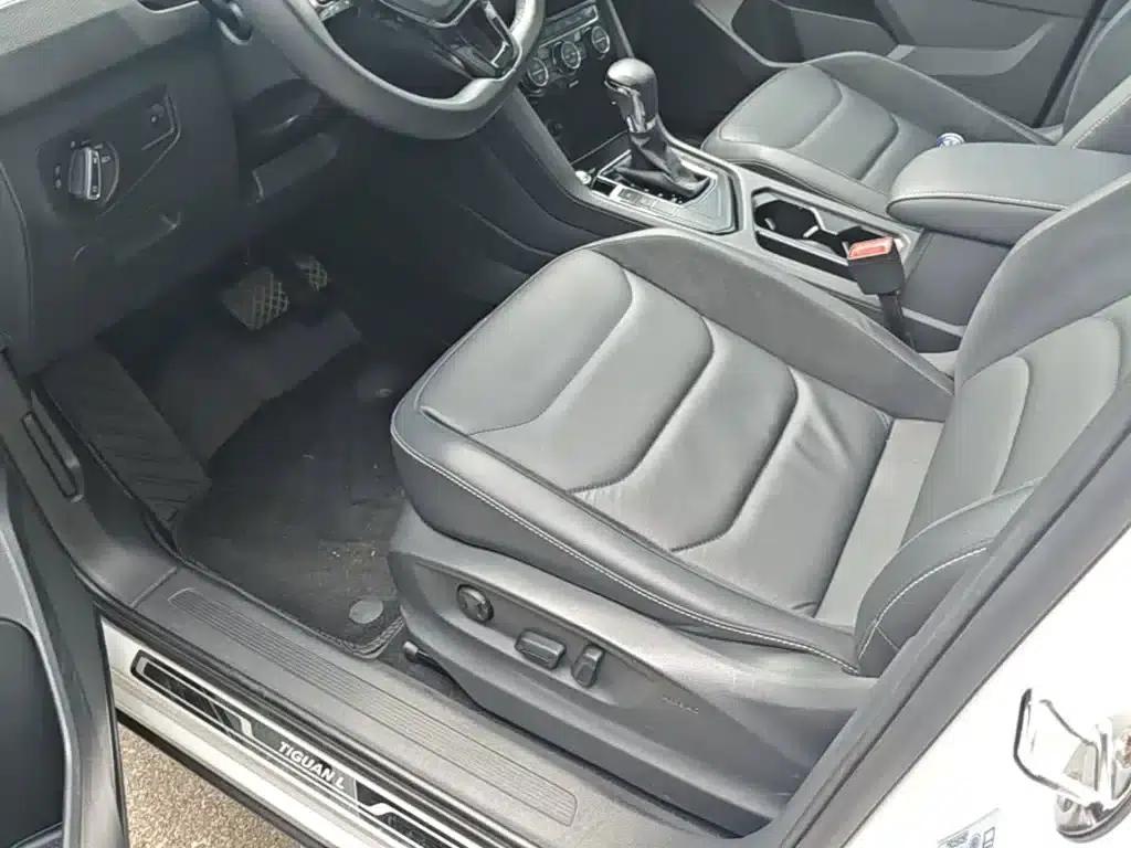 Tiguan L 2017 330TSI Automatic 2WD Luxury Edition — миниатюра 15
