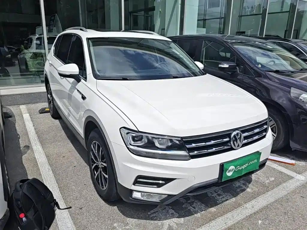 Tiguan L 2017 330TSI Automatic 2WD Luxury Edition — миниатюра 4