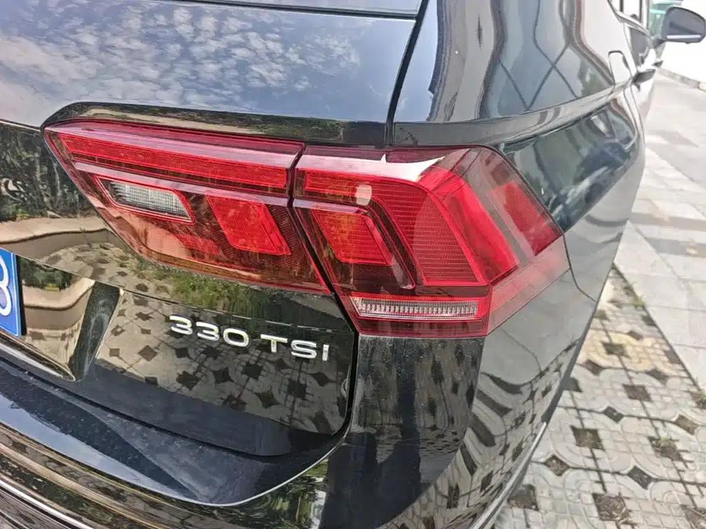 Tiguan L 2024 330TSI Automatic 2WD R-Line Premium Edition — миниатюра 8