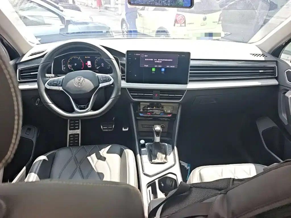 Tiguan L 2024 330TSI Automatic 2WD R-Line Premium Edition — миниатюра 10