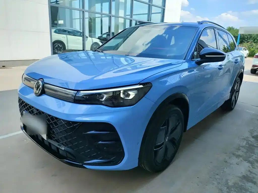 Tiguan L 2024 PRO 380TSI AWD R-Line Supreme Edition — миниатюра 2