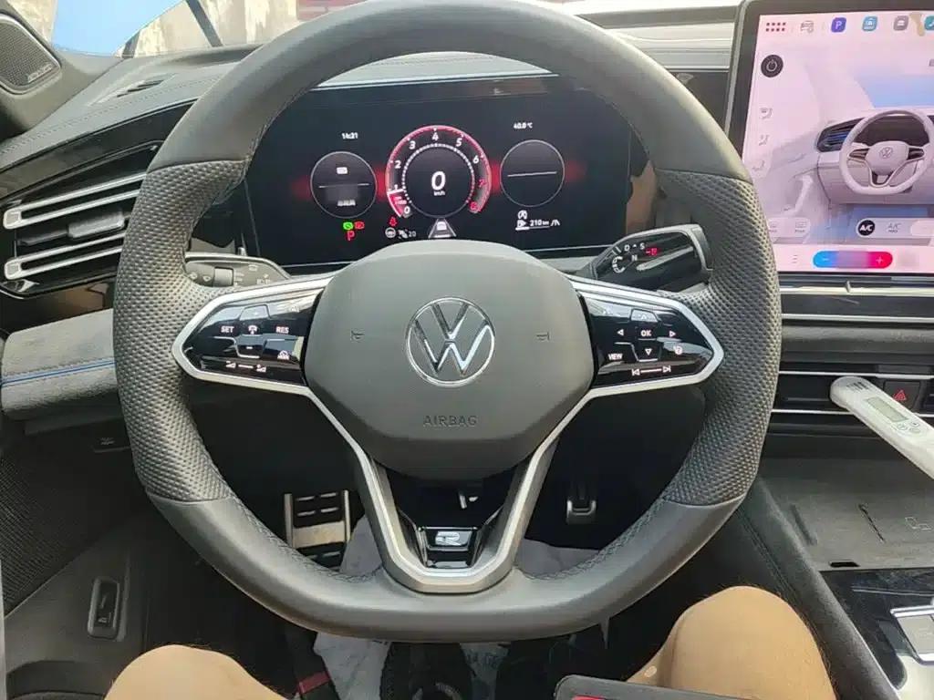 Tiguan L 2024 PRO 380TSI AWD R-Line Supreme Edition — миниатюра 11
