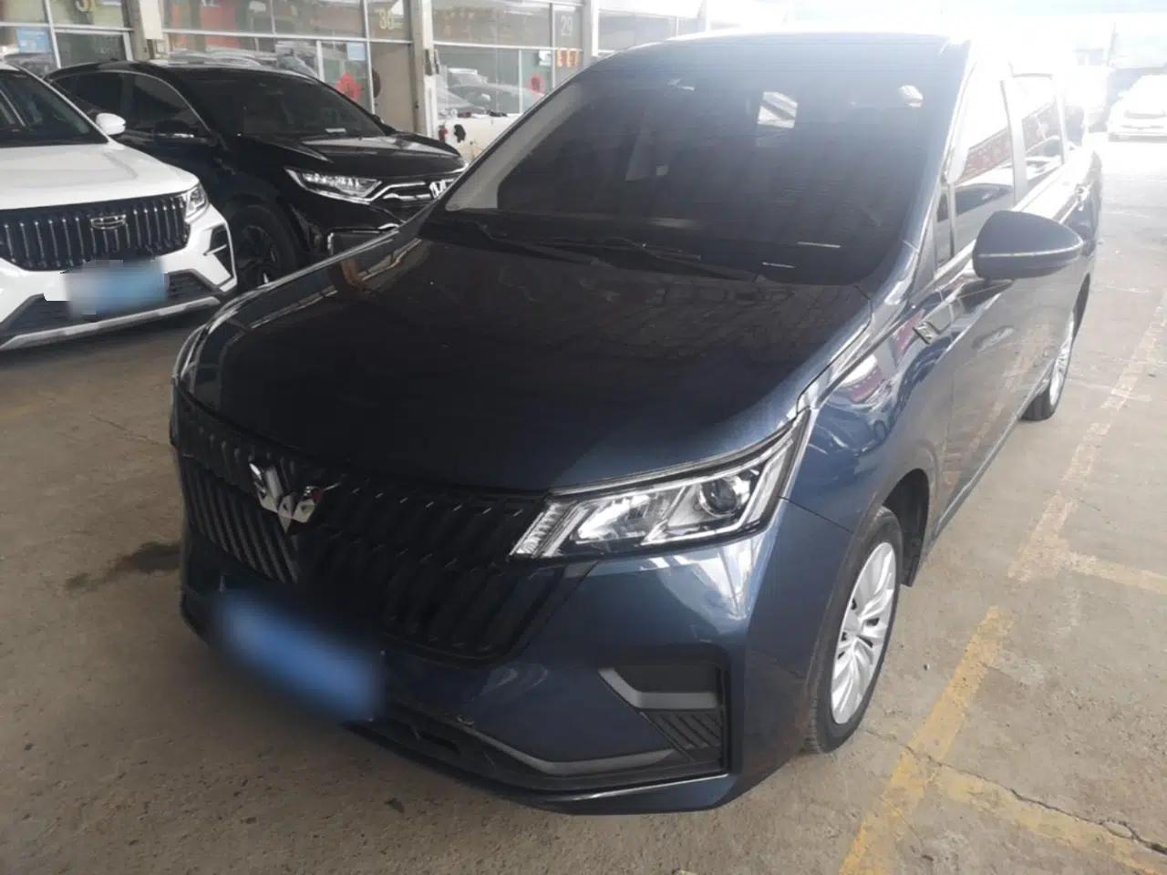 Wuling Jiachen 2022 1.5L Manual Enjoyment Elite Model — миниатюра 1