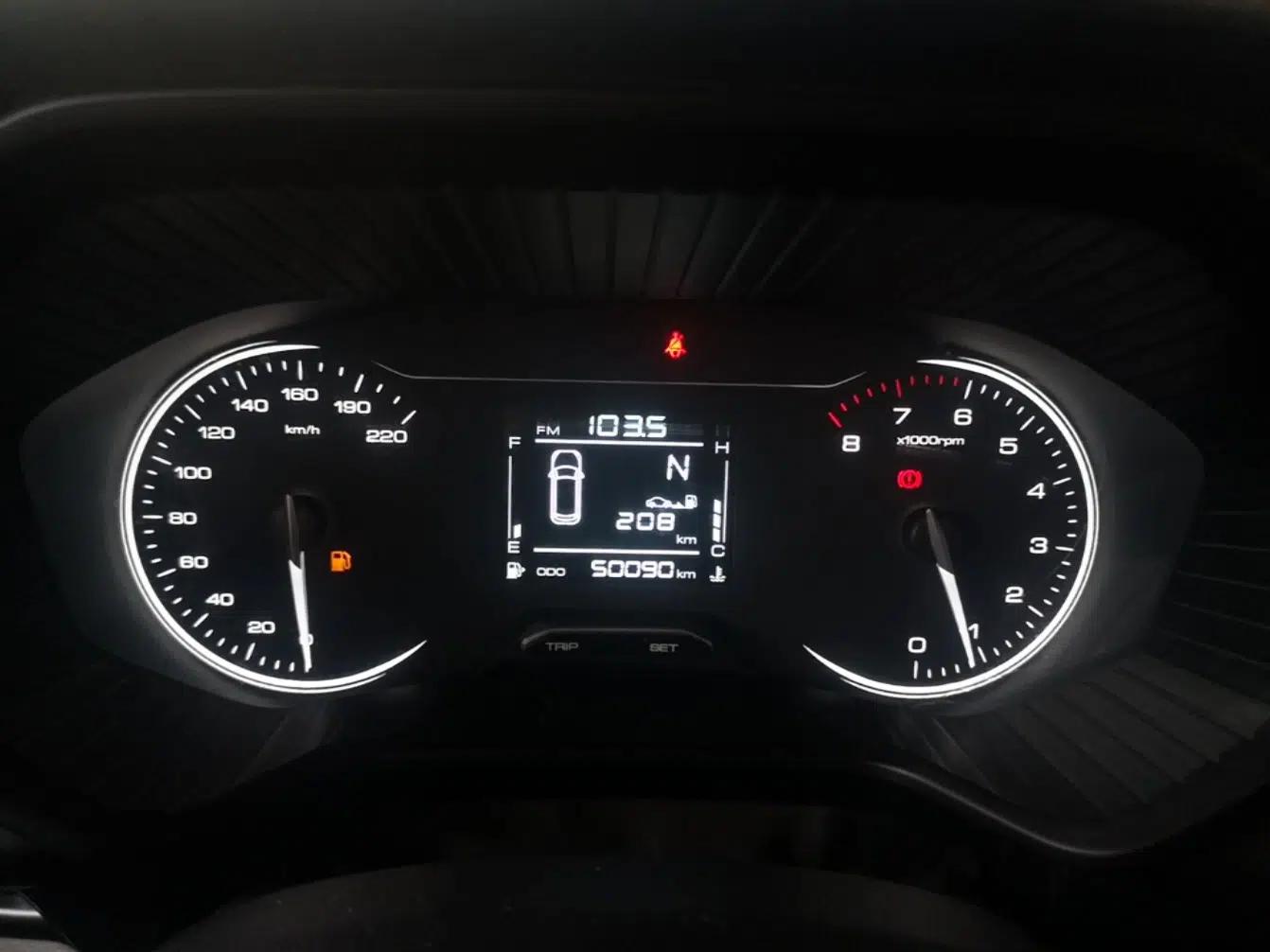 Wuling Jiachen 2022 1.5L Manual Enjoyment Elite Model — миниатюра 14
