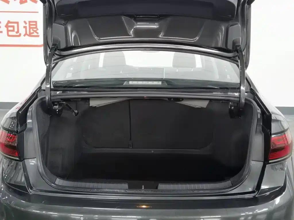 2023 Volkswagen Sagitar 200TSI DSG Super Edition — миниатюра 16