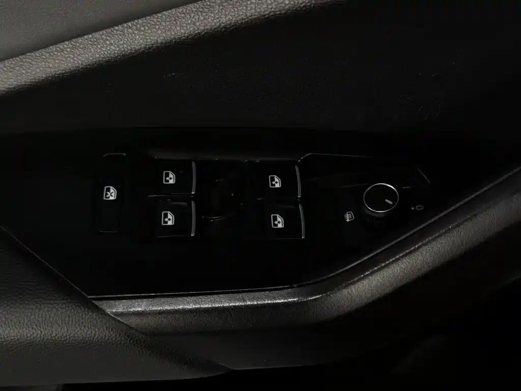 2023 Volkswagen Sagitar 200TSI DSG Super Edition — миниатюра 9